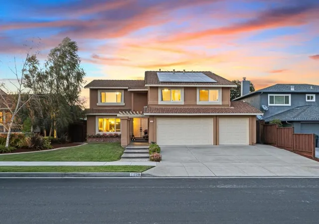 Homes for sale in Gilroy, CA | 1439 Eagles Nest Ln, Gilroy, CA 95020 | MLS# ML82052046