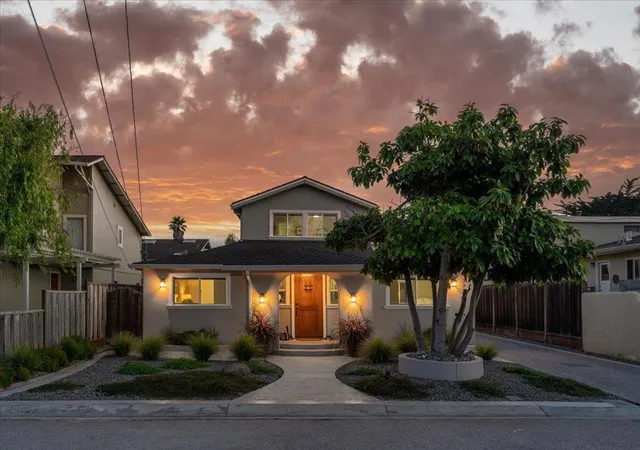 Homes for sale in Santa Cruz, CA | 2722 Warren St, Santa Cruz, CA 95062 | MLS# ML82052049