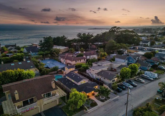 Homes for sale in Santa Cruz, CA | 2722 Warren St, Santa Cruz, CA 95062 | MLS# ML82052049