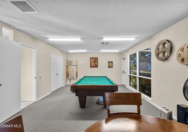 2nd image of 286 Oakleaf Dr, Thousand Oaks, CA 91360