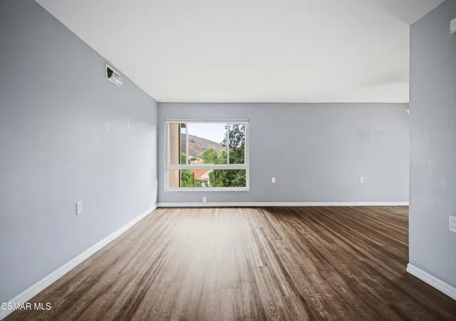 Homes for sale in Thousand Oaks, CA | 286 Oakleaf Dr #37, Thousand Oaks, CA 91360 | MLS# 226002960