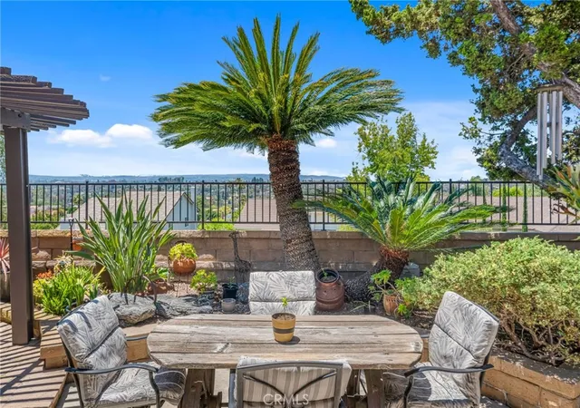 4th image of 27955 Gallina, Mission Viejo, CA 92692 | MLS# OC26135642