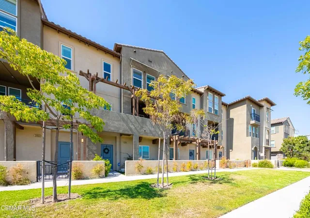 2nd image of 2648 Dash Ln, Camarillo, CA 93012 | MLS# 226002963