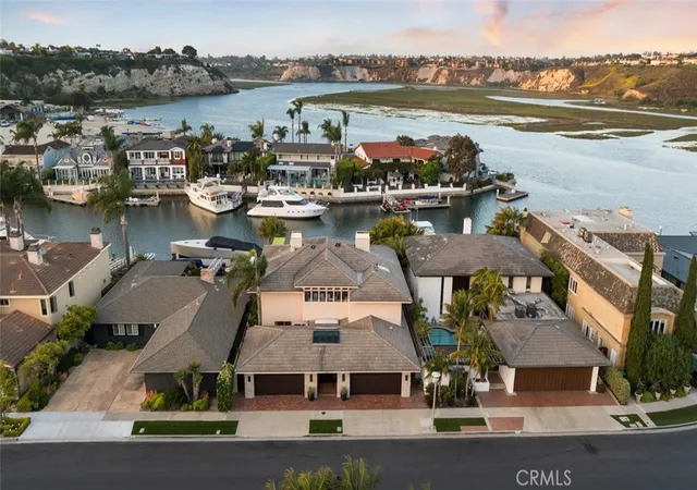 3rd image of 218 Evening Star, Newport Beach, CA 92660 | MLS# NP26137684