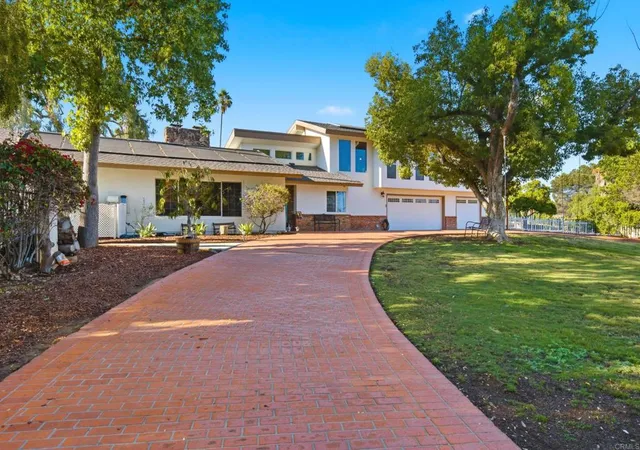 Homes for sale in La Mesa, CA | 10510 Grandview Dr, La Mesa, CA 91941 | MLS# PTP2604809