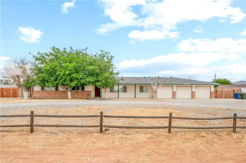 Photo 1 of Sale Pending at 13755 Mohawk Rd, Apple Valley, CA 92307 | MLS# BB26137050 | Listing updated on 2026-10-28