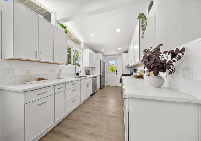 4th image of 12540 Taunt Pl, Poway, CA 92064 | MLS# PTP2604810