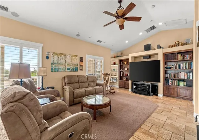 Photo 3 of Single family home for sale at 10271 Clover, Oak Hills, CA 92344 | MLS# IG26136719 | Listing updated on 2026-07-02