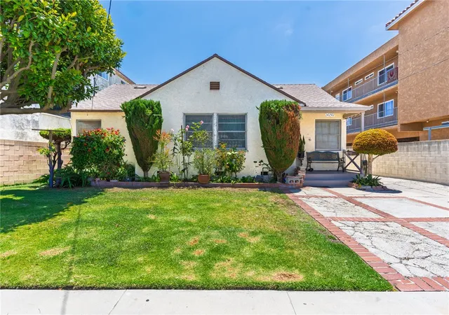 Homes for sale in Hawthorne, CA | 4030 W 138th, Hawthorne, CA 90250 | MLS# SB26132693