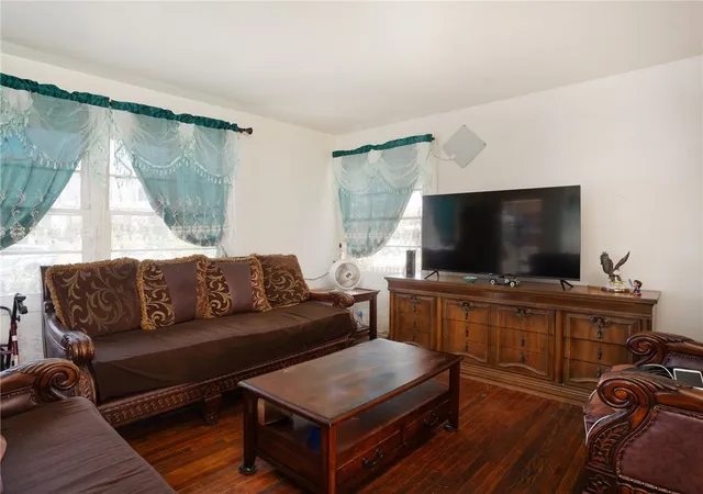 Homes for sale in Hawthorne, CA | 4030 W 138Th, Hawthorne, CA 90250 | MLS# SB26132693