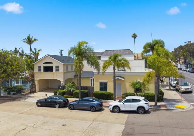 Photo 1 of Sale Pending at 4652 Cass St, San Diego, CA 92109 | MLS# 260015304SD | Listing updated on 2026-10-07