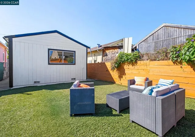 20th image of 1058 71st Ave, Oakland, CA 94621 | MLS# 41139420