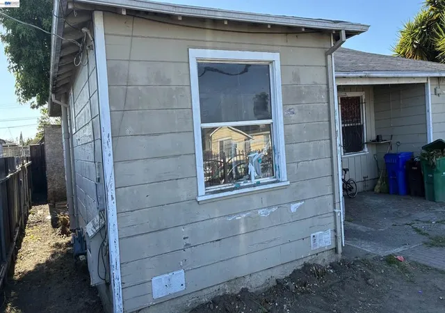 4th image of 331 Stoneford Ave, Oakland, CA 94603 | MLS# 41139418