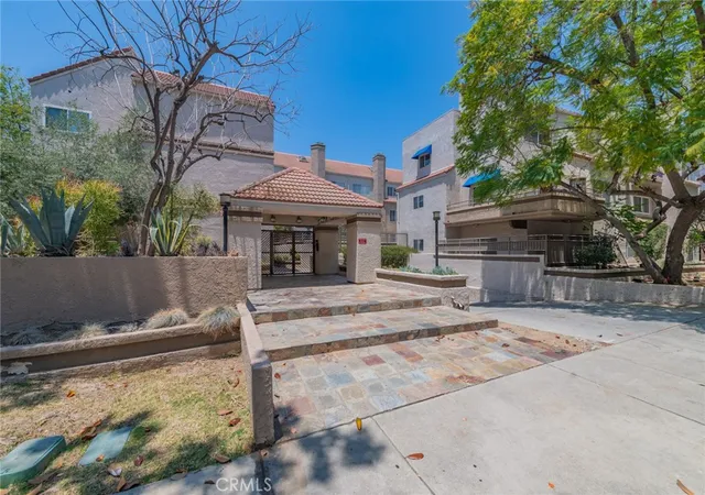 Photo 1 of Condo for sale at 501 E Del Mar Blvd #312, Pasadena, CA 91101 | MLS# TR26135516 | Listing updated on 2026-09-13