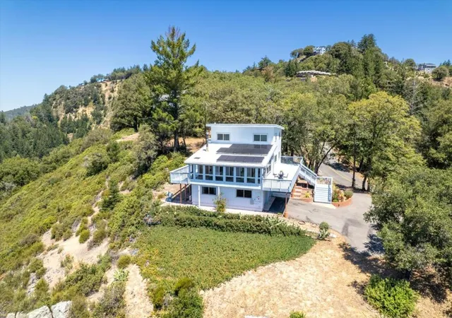 Homes for sale in Los Gatos, CA | 18568 Favre Ridge Rd, Los Gatos, CA 95033 | MLS# ML82052105