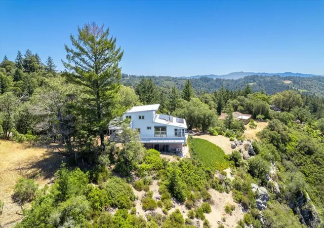 Homes for sale in Los Gatos, CA | 18568 Favre Ridge Rd, Los Gatos, CA 95033 | MLS# ML82052105