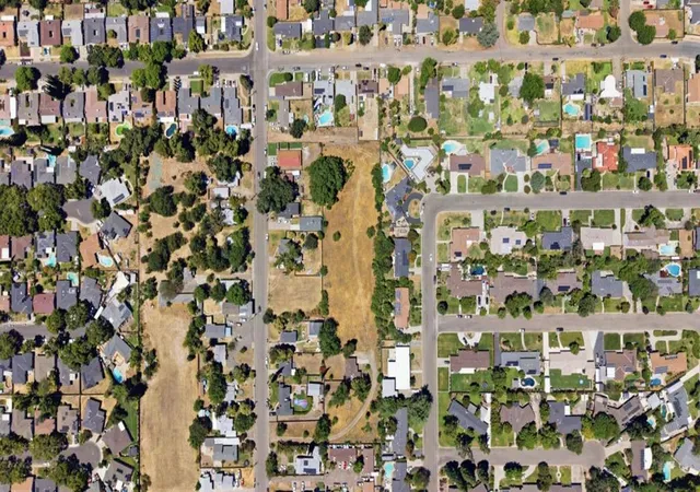 28th image of 2906 Oleander Ave, Merced, CA 95340 | MLS# ML82052106