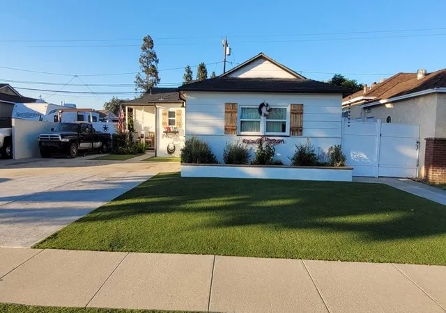 Homes for sale in Whittier, CA | 13821 Mulberry Dr, Whittier, CA 90605 | MLS# 219149579DA