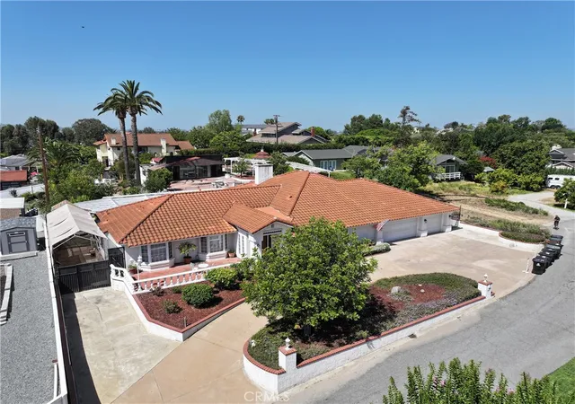 4th image of 18932 Via Sereno, Yorba Linda, CA 92886 | MLS# PW26134945