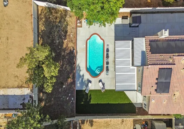 Homes for sale in Wildomar, CA | 22586 Raspberry Ln, Wildomar, CA 92595 | MLS# PTP2604818