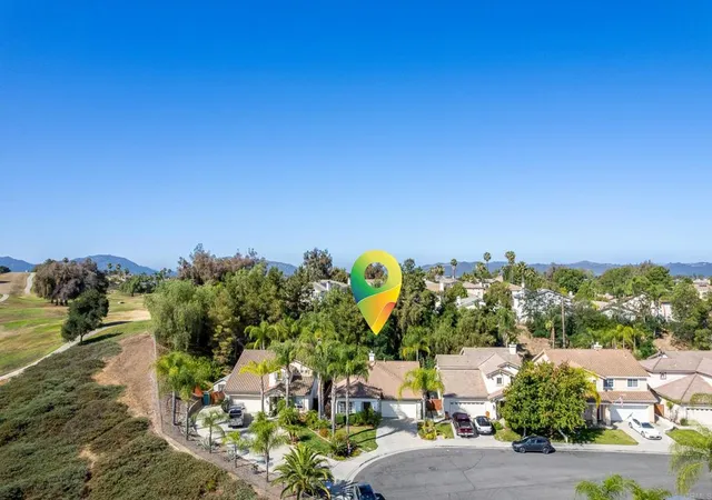 5th image of 31515 Congressional Dr, Temecula, CA 92591 | MLS# NDP2606054