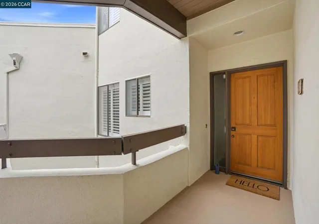 Photo 4 of Condo for sale at 1221 Avenida Sevilla #1B, Walnut Creek, CA 94595 | MLS# 41139444 | Listing updated on 2026-10-09