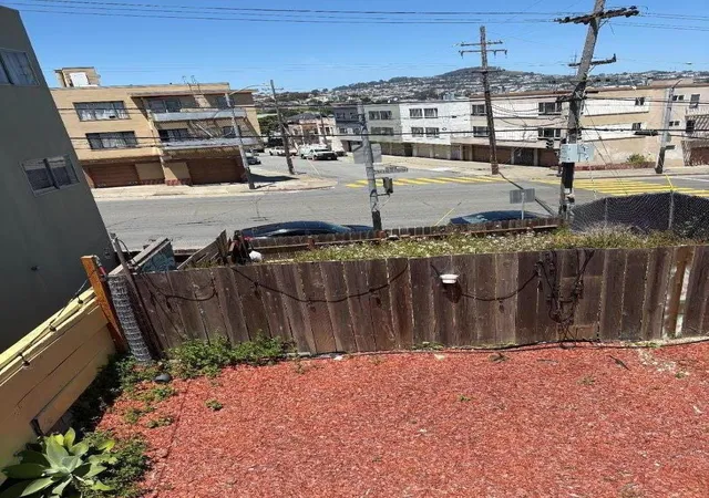 2nd image of 688 Morse St, San Francisco, CA 94112 | MLS# ML82052112