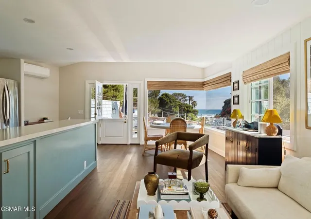 Manufactured home for sale at 1 Paradise Cvs Rd, Malibu, CA 90265 | MLS# 226002977