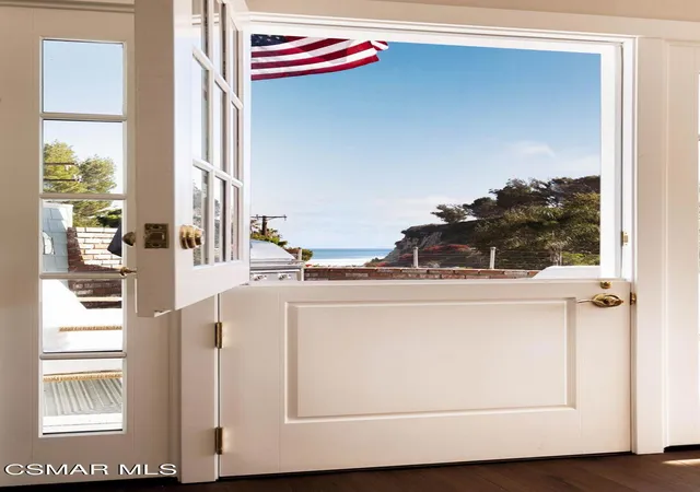 Photo 3 of Manufactured home for sale at 1 Paradise Cvs Rd, Malibu, CA 90265 | MLS# 226002977 | Listing updated on 2026-07-09