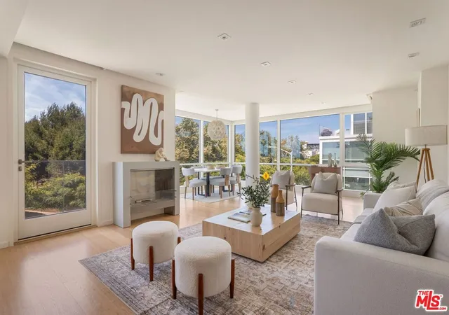 Homes for sale in Santa Monica, CA | 1705 Ocean Ave #307, Santa Monica, CA 90401 | MLS# 26851193