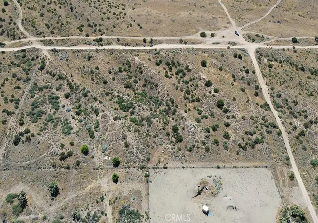 14th image of 8001 Johnson Rd, Phelan, CA 92371 | MLS# CV26136163