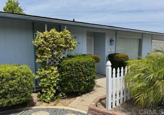 Homes for sale in San Marcos, CA | 1662 La Tierra Ln, San Marcos, CA 92078 | MLS# NDP2606066