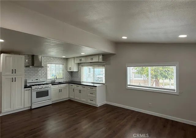 Homes for sale in Costa Mesa, CA | 1741 Pomona Ave #21, Costa Mesa, CA 92627 | MLS# OC26136933