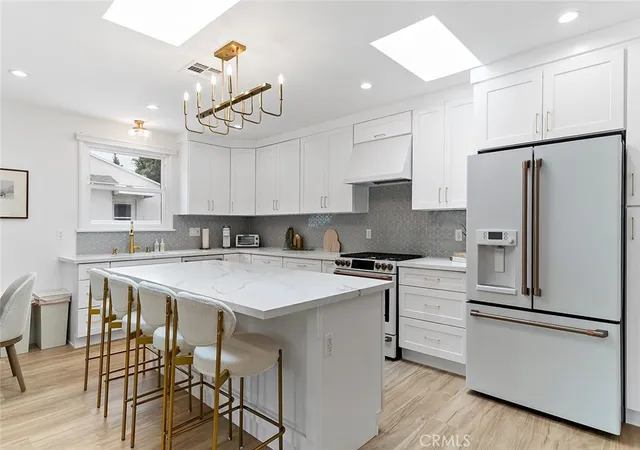 3rd image of 618 N Pass, Burbank, CA 91505 | MLS# GD26132606