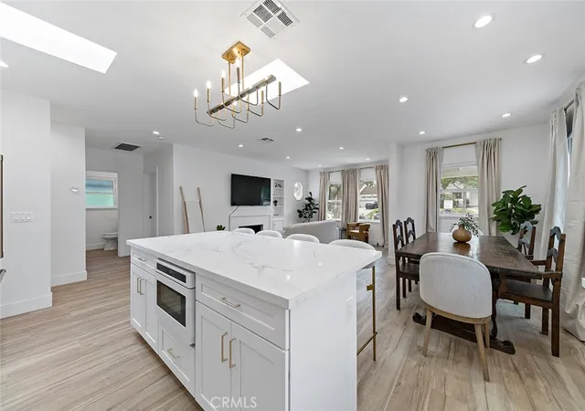 4th image of 618 N Pass, Burbank, CA 91505 | MLS# GD26132606