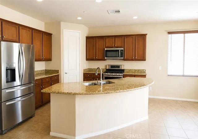Homes for sale in Hemet, CA | 5077 Paseo Famosa, Hemet, CA 92545 | MLS# CV26138080