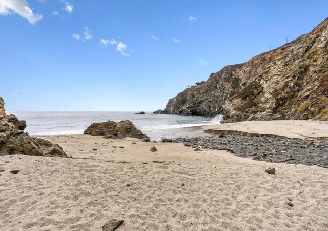 3rd image of 39350 Coast Rd, Big Sur, CA 93920 | MLS# ML82050571