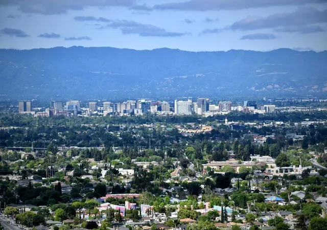 5th image of 14990 Garcal Dr, San Jose, CA 95127 | MLS# ML82052141