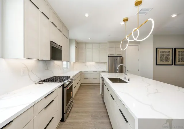 4th image of 2641 Everly Dr Civita, San Diego, CA 92108 | MLS# 260015348SD