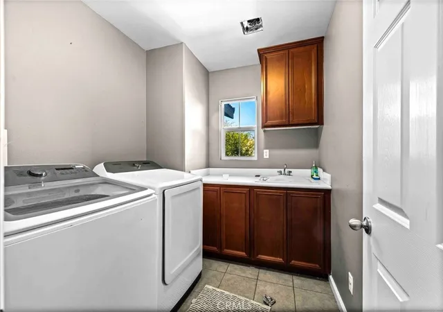 Homes for sale in Rialto, CA | 1109 N Yucca Ave, Rialto, CA 92376 | MLS# DW26133227