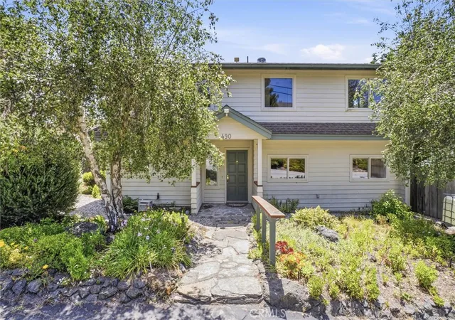 Photo 2 of Single family home for sale at 490 Warwick St, Cambria, CA 93428 | MLS# SC26134131 | Listing updated on 2026-10-05