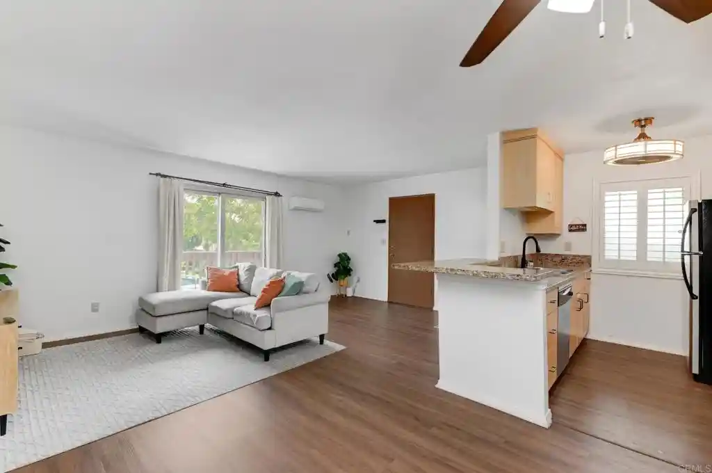 Listing Photo 1 - Condo for sale in 6470 Bell Blf Ave located at 6470 Bell Blf Ave, San Diego, CA 92119 - Unit 6470 Bell Blf Ave