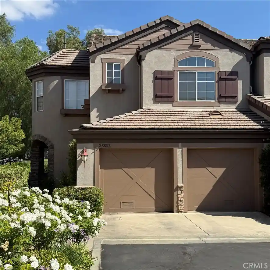 Condo for sale at 26802 Van Gogh Ln #4, Valencia, CA 91355 | MLS# SR26138050