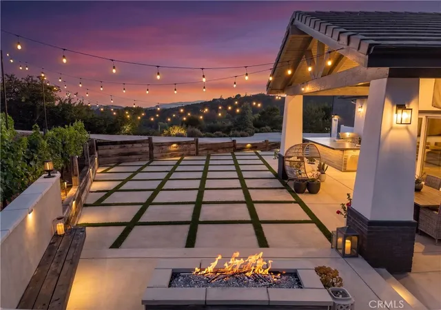 Photo 2 of Mansion for sale at 44880 Via Vaquero, Temecula, CA 92590 | MLS# SW26136342 | Listing updated on 2026-09-26