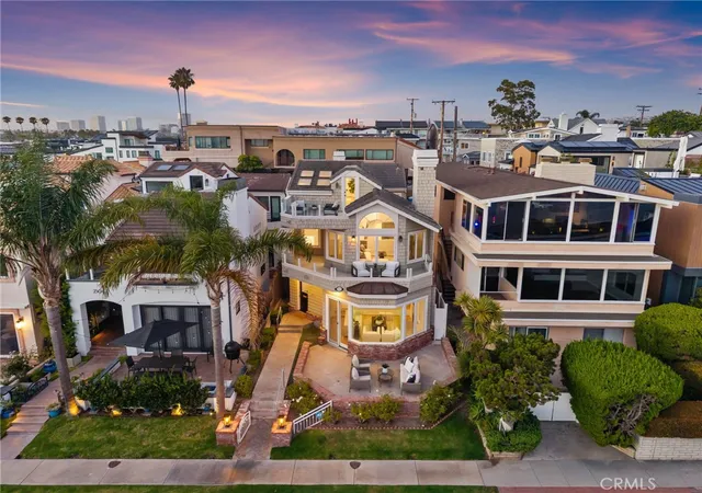 Homes for sale in Corona Del Mar, CA | 2508 Ocean Blvd, Corona Del Mar, CA 92625 | MLS# OC26136791
