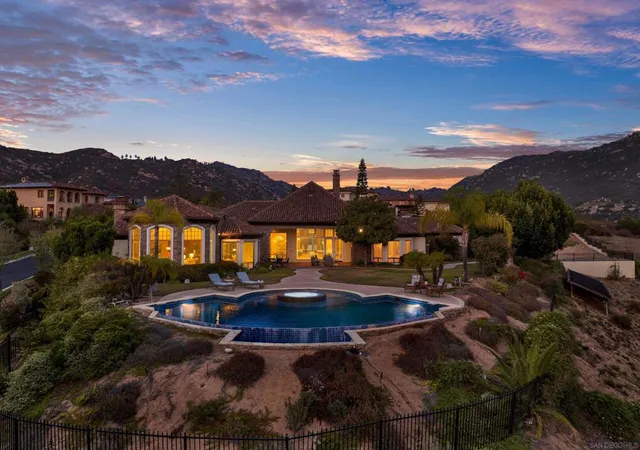 4th image of 14425 Cheyenne Trl, Poway, CA 92064 | MLS# 260015363SD
