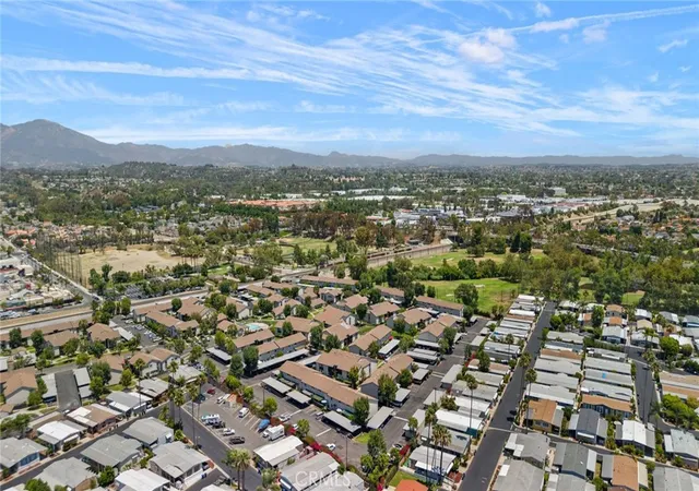 2nd image of 23280 Orange, Lake Forest, CA 92630