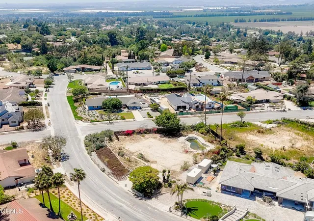 4th image of 3067 Old Coach Dr, Camarillo, CA 93010 | MLS# V1-37199