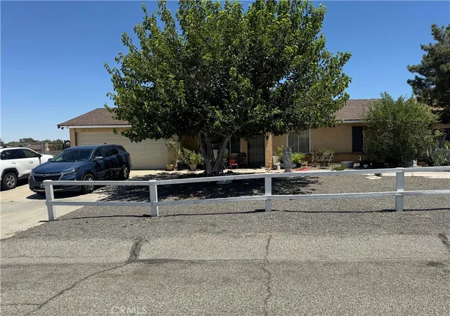Photo 1 of Single family home for sale at 40044 Ridgemist St, Palmdale, CA 93591 | MLS# SR26089742 | Listing updated on 2026-07-01