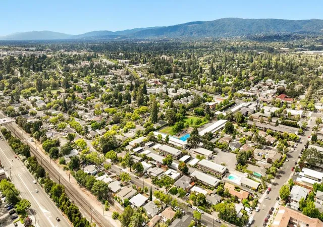 Homes for sale in Palo Alto, CA | 3920 Park Blvd, Palo Alto, CA 94306 | MLS# ML82052032